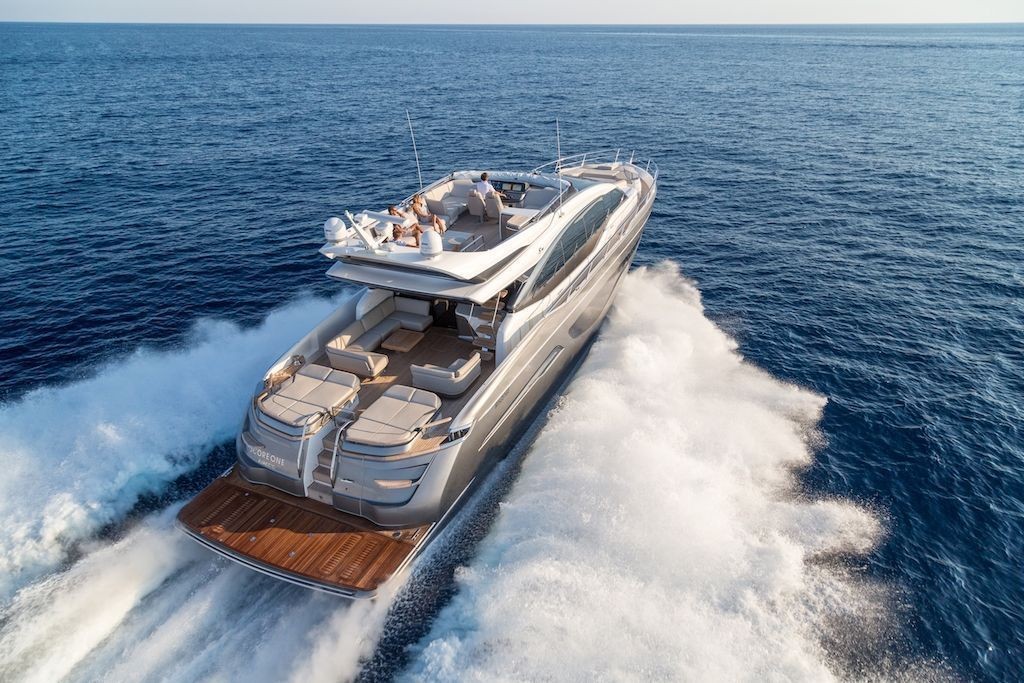 Location de bateau de luxe en Corse Princess Yachts S78